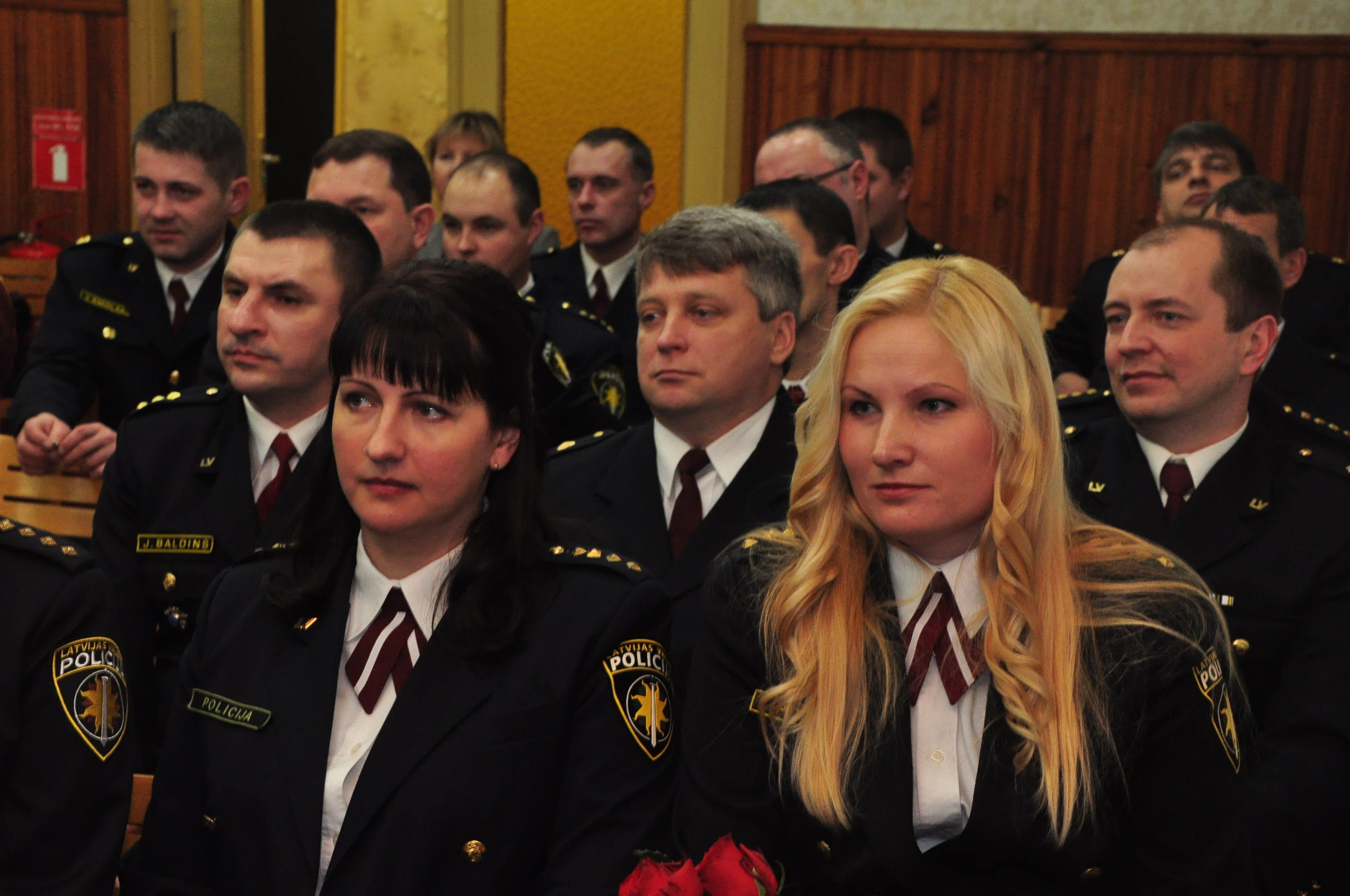 Policija
